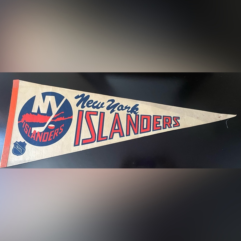 Vintage New York Islanders Pennant